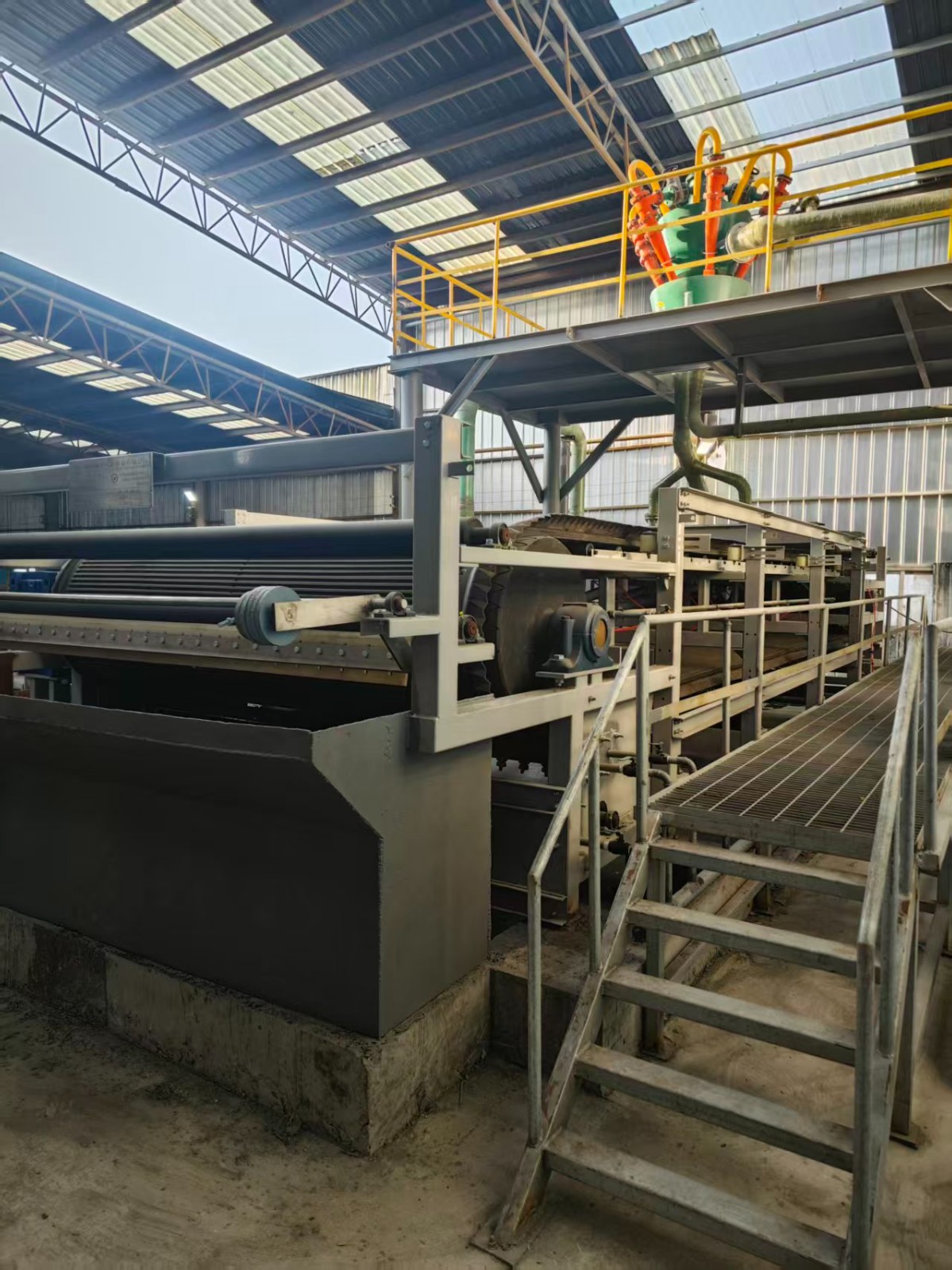 如何降低带式真空过滤机设备的能耗？